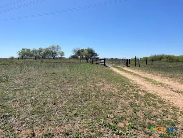 6611 Fm-1681, Stockdale, TX 78160