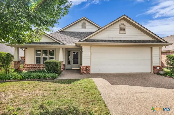 2541 Massey Lane, Robinson, TX 76706