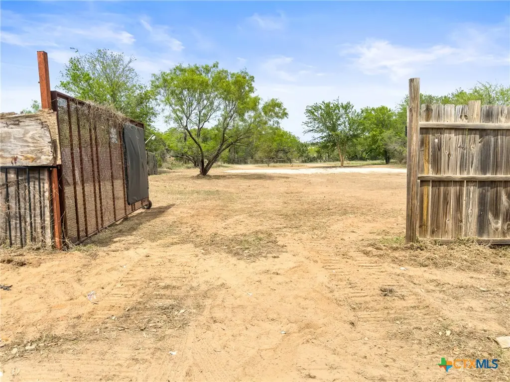 302 Seneca Drive, Burnet, TX 78611 - #1