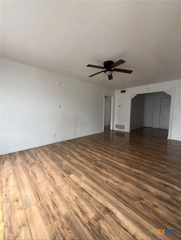 1016 N 12th Street, Killeen, TX 76541