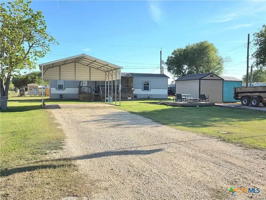 1005 W Houston Avenue, Seadrift, TX 77983 - #2