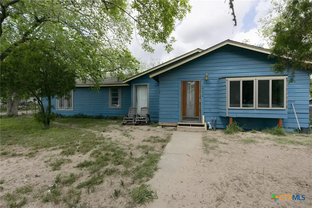 200 Williams Street, Cuero, TX 77954 - #1