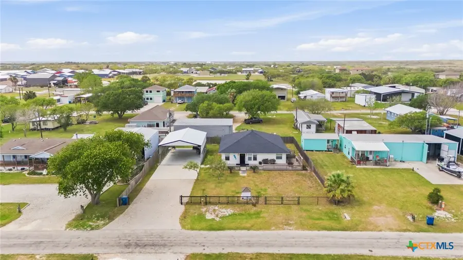 77 Carrie Street, Port Oconnor, TX 77982 - #2