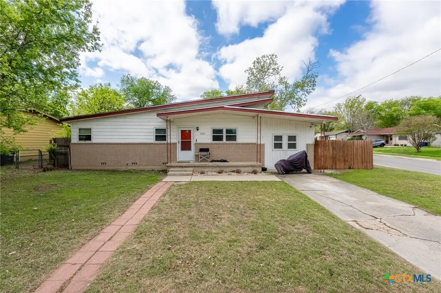 1005 Cove Avenue, Copperas Cove, TX 76522 - #3