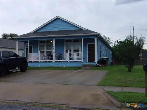 109 Palmwood Drive, Victoria, TX 77901