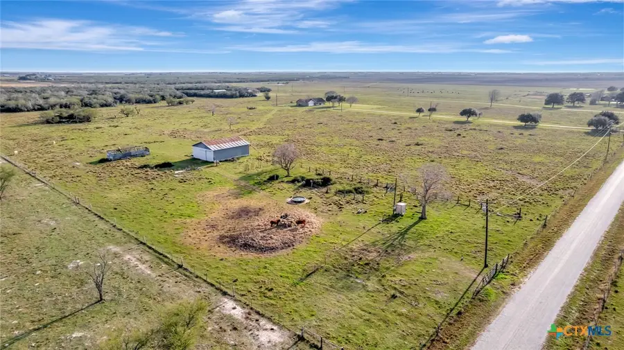 000 Keefe Road, Victoria, TX 77905 - #2