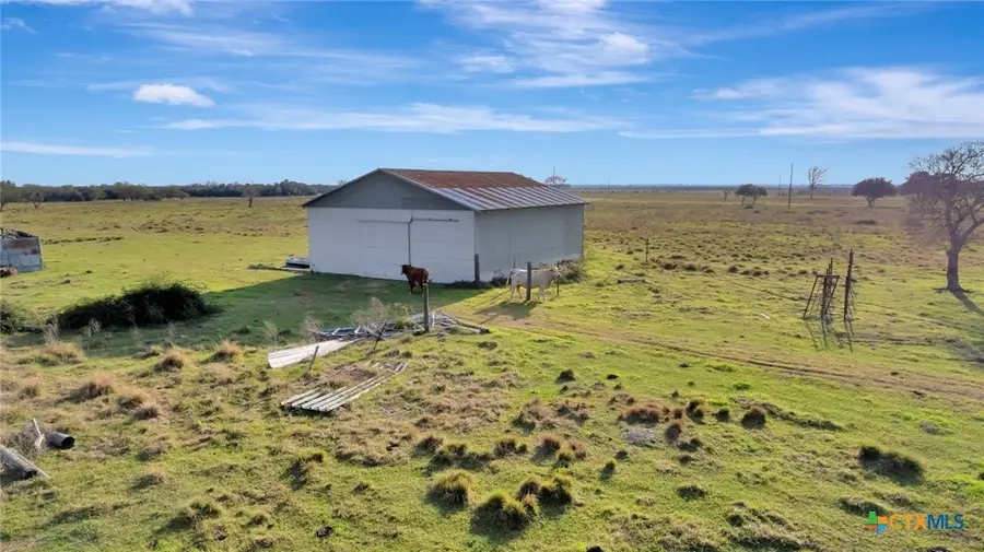 000 Keefe Road, Victoria, TX 77905 - #3
