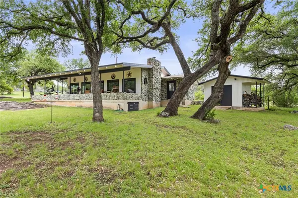 160 Lake Shore Drive, Horseshoe Bay, TX 78657