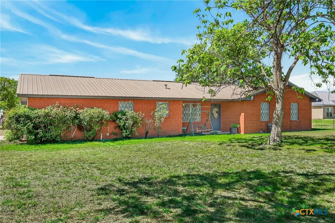 5353 Us Highway 90a, Gonzales, TX 78629 - #1