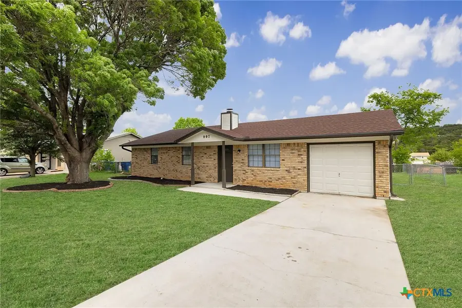 907 Hackberry Street, Copperas Cove, TX 76522 - #2