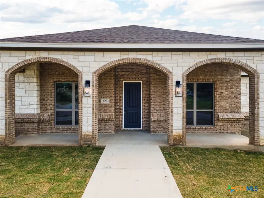 104 Cedar Bluff Court, Harker Heights, TX 76548 - #2