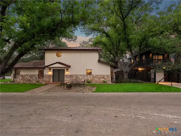 299 W Edgewater Terrace, New Braunfels, TX 78130