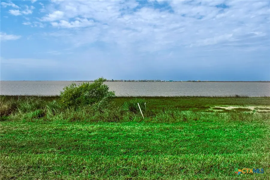 3529 Kiawah Circle, Palacios, TX 77465 - #3