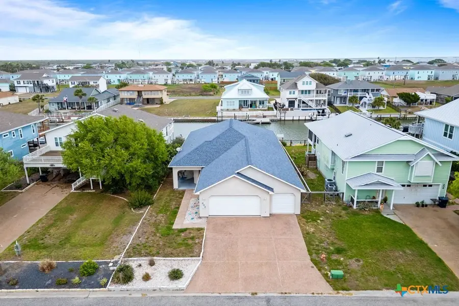 204 Lands End, Rockport, TX 78382 - #2