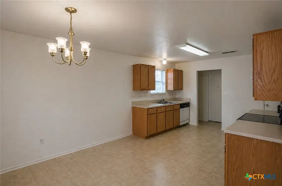 2110 Sandstone Drive, Killeen, TX 76549 - #2