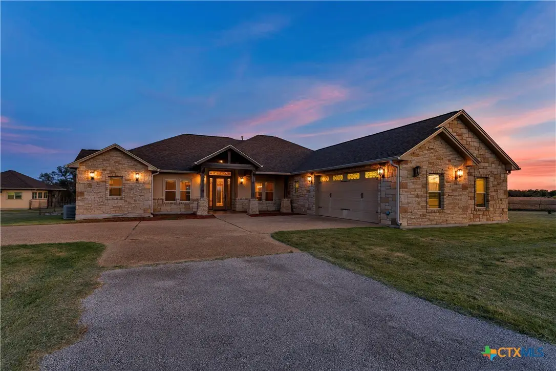 301 County Road 253, Bertram, TX 78605 - #1