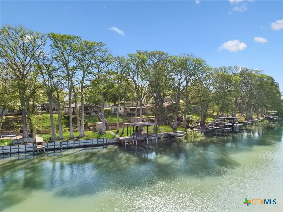 230 Lee Street, Seguin, TX 78155 - #2