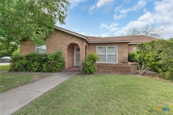 802 W 1st Street, Lampasas, TX 76550