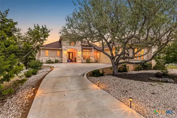 1930 Rothschild, New Braunfels, TX 78132