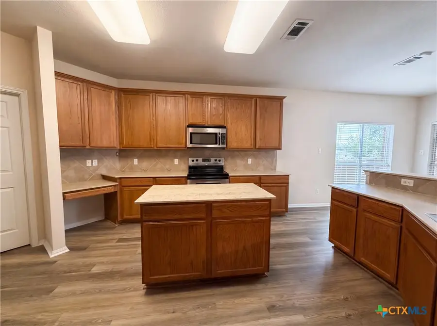 312 Crowfoot Drive, Harker Heights, TX 76548 - #2