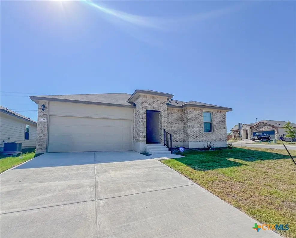 100 Taggart Trail, Jarrell, TX 76537 - #1