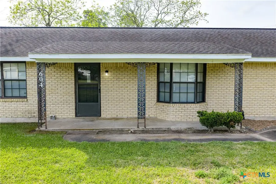 604 Cannon Road, Victoria, TX 77904 - #2
