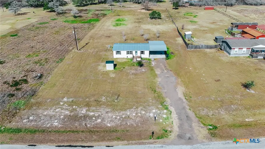 413 West Oaks Drive, Victoria, TX 77905 - #3