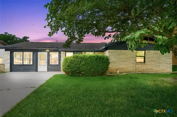 917 Holly Street, Copperas Cove, TX 76522