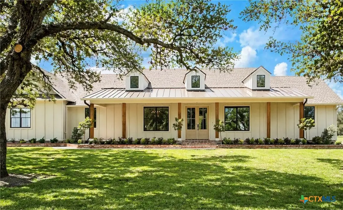 187 Mustang Valley Drive, Victoria, TX 77905 - #1