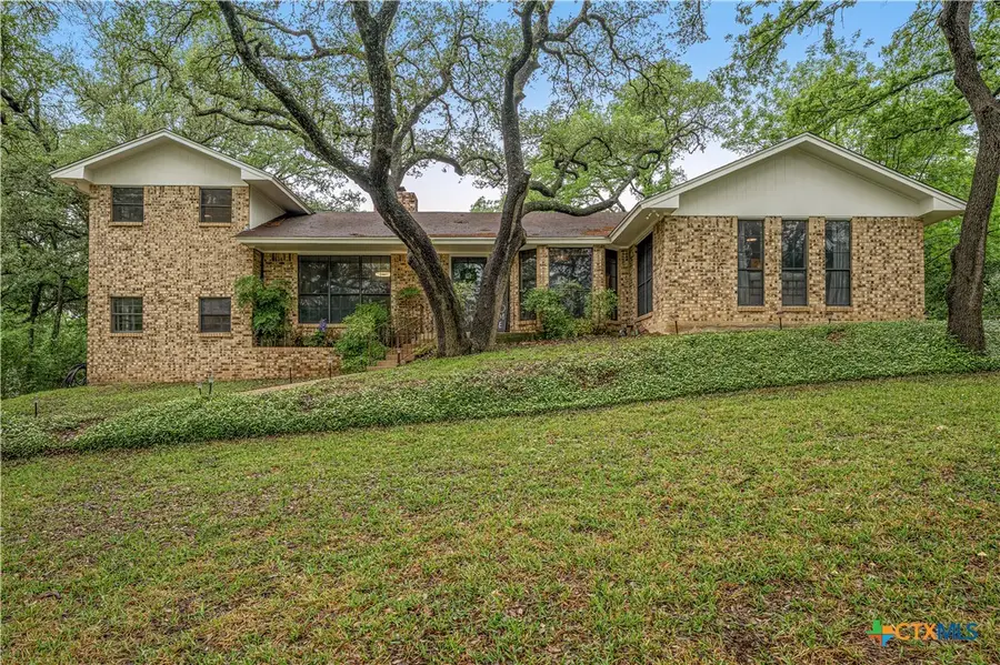 2600 N Beal Street, Belton, TX 76513 - #2