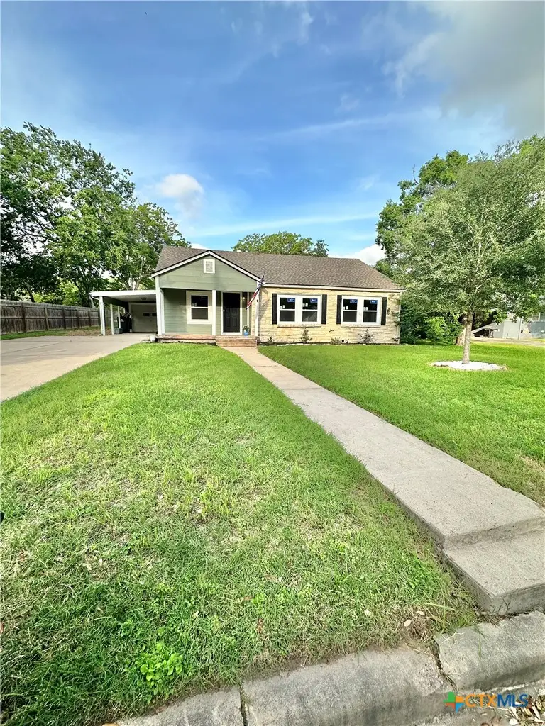 309 S Ridge, Hallettsville, TX 77964 - #1