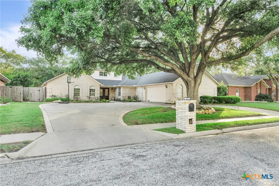 105 Tournament Drive, Victoria, TX 77904 - #1