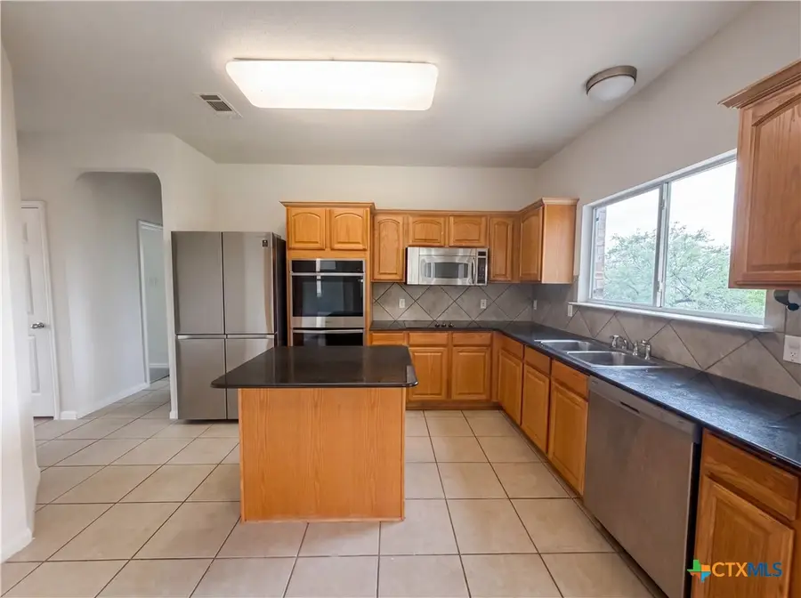 118 W Running Wolf Trail, Harker Heights, TX 76548 - #2