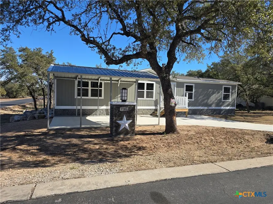 1702 Fox Foot, Horseshoe Bay, TX 78657 - #3