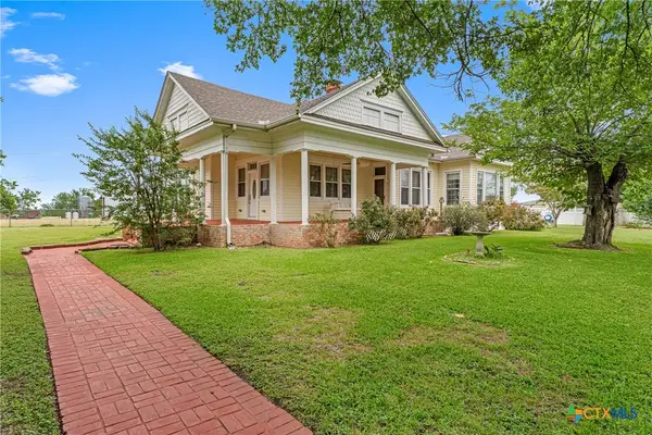 2967 S Old Robinson Road, Lorena, TX 76655
