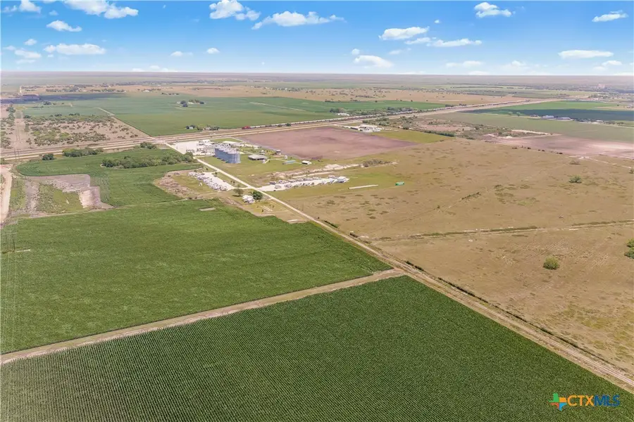 366 Ripple Road, Victoria, TX 77905 - #2