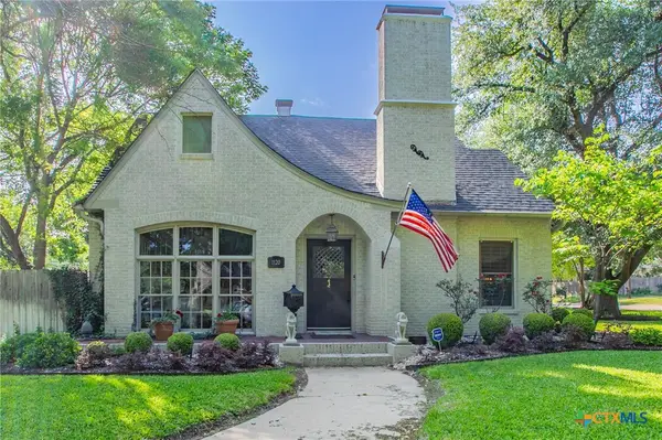 1120 N 13th Street, Temple, TX 76501