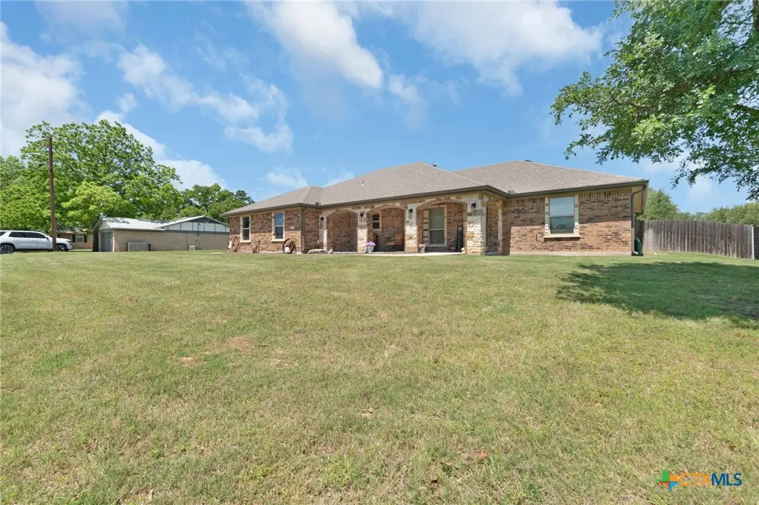 7 Deb Lynn Avenue, Lampasas, TX 76550 - #1