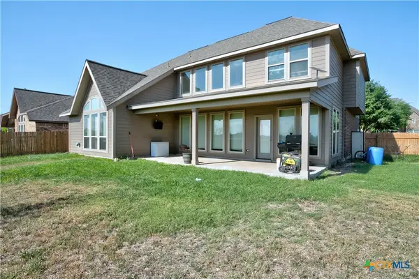 3067 Mustang Meadow, Seguin, TX 78155