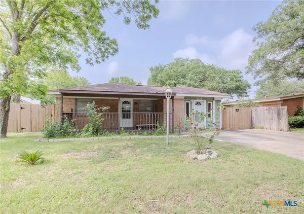 2903 Gayle Street, Victoria, TX 77901