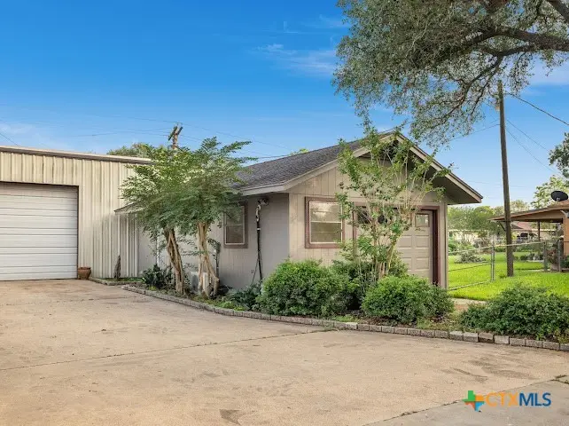 906 Mead Road, Victoria, TX 77904 - #2