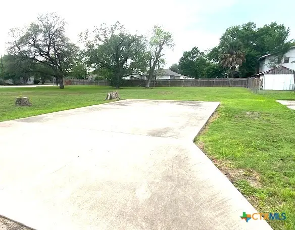 1008 E Red River Street, Victoria, TX 77901 - #3