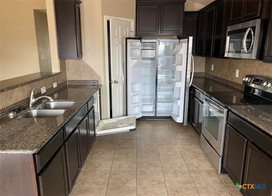 202 Splawn Ranch Road, Killeen, TX 76542 - #2
