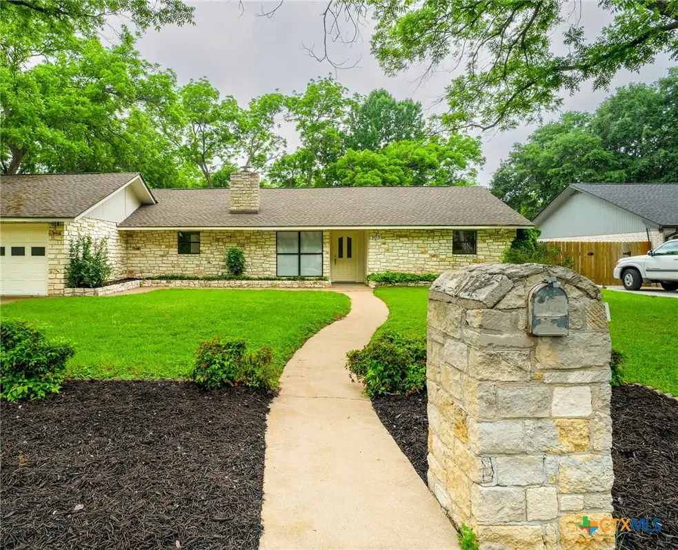 303 Stewart Street, Marble Falls, TX 78654 - #1