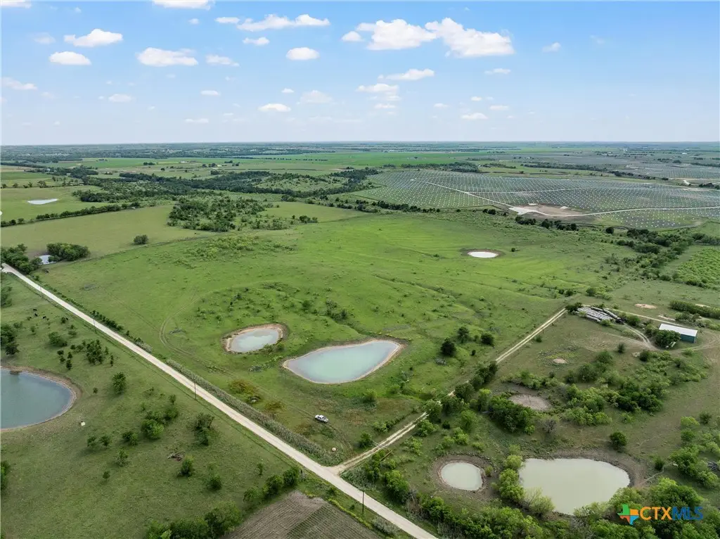 TBD Cr 462, Lott, TX 76656 - #1