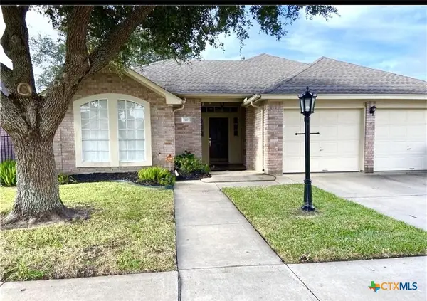 117 Tradewind Drive, Victoria, TX 77904