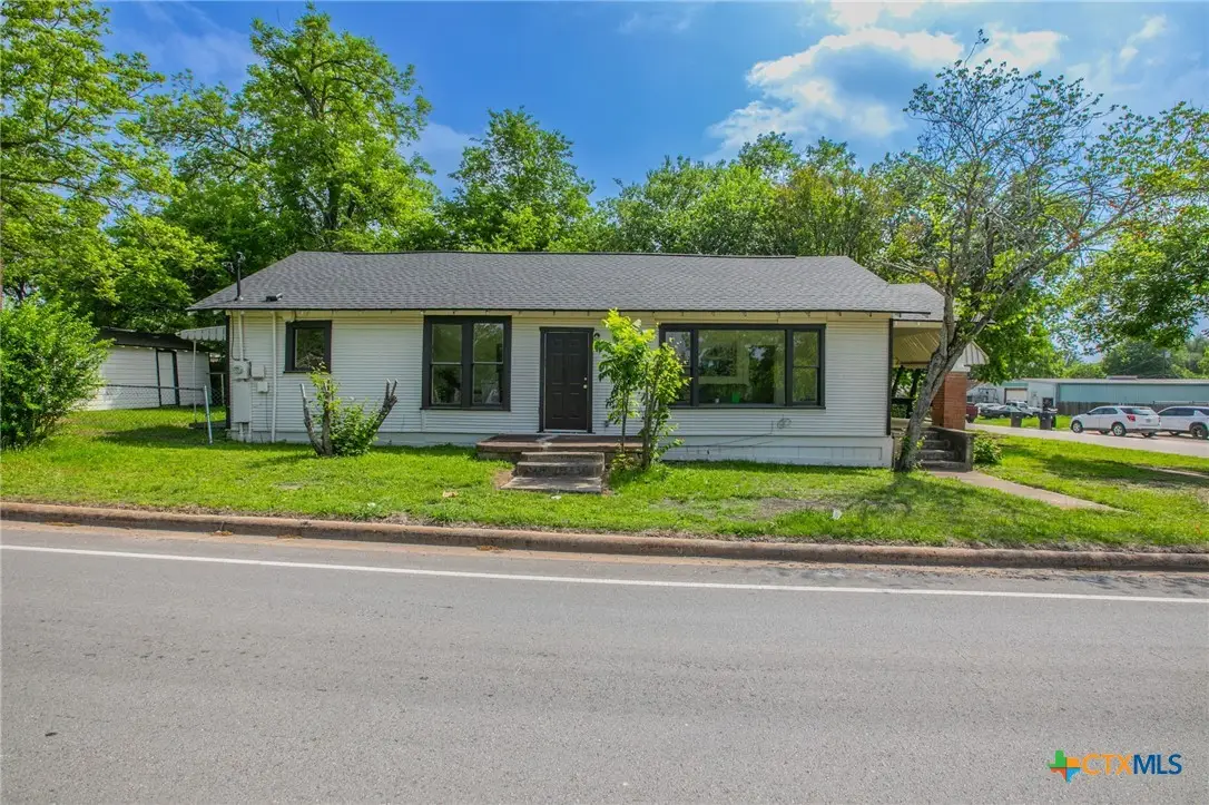 1303 S 15th Street, Temple, TX 76504 - #1
