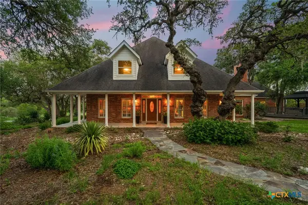 622 Thousand Oaks Loop, San Marcos, TX 78666
