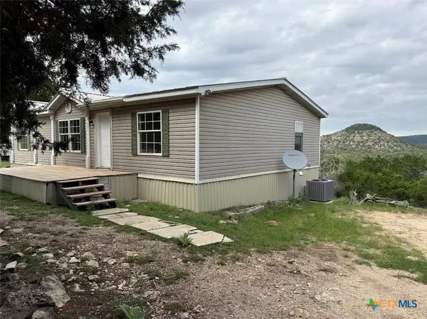 621 Stenen Drive, Canyon Lake, TX 78133
