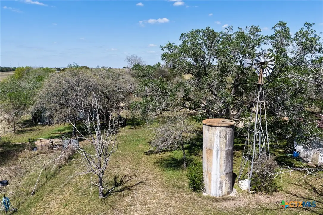 1037 County Road 340, Shiner, TX 77984 - #1